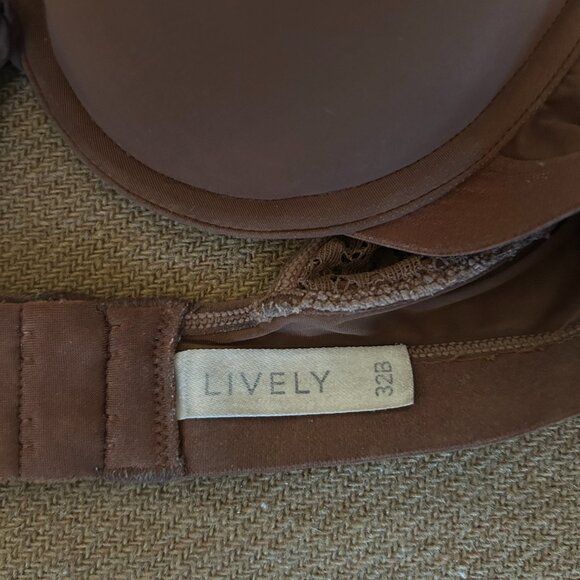 Set of 5 Lively Bras Size 32B/Medium - Picture 4 of 6